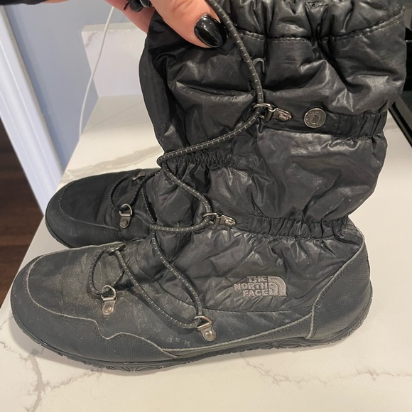 The Northface Icepick Primaloft Winter Snowboots - Picture 3 of 3